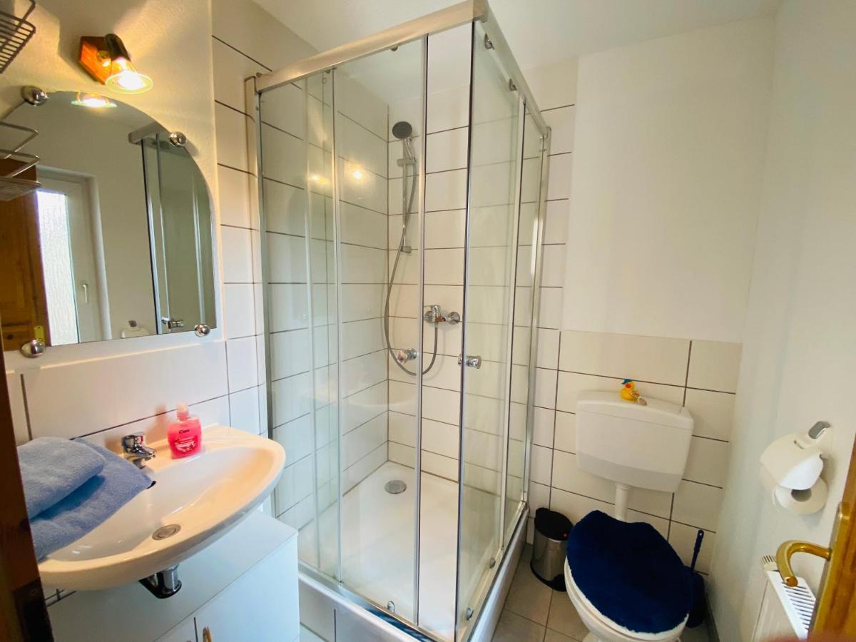 Apartment Emil Im Eg Mit Garten In Suhl Exteriör bild